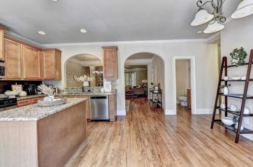 831 Mountain View Ter, Marietta GA  30064-2089 exterior