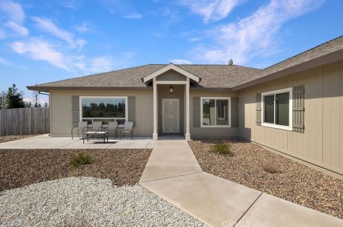 1715 Ellis Dr, Paradise CA  95969-5529 exterior