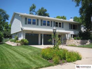1318 Thomas Dr, Bellevue, NE 68005-2916