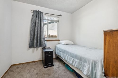 1840 Granby Ct, Aurora CO 80012-6293 exterior