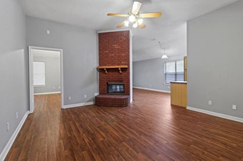 6741 Haltom Rd, Fort Worth TX  76137-2353 exterior