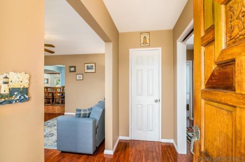 3448 Vienna St, San Diego, CA 92104-5746