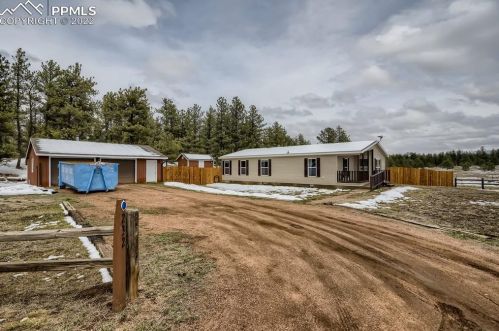 232 Heiserman Rd, Twin Rock, CO 80816-9593