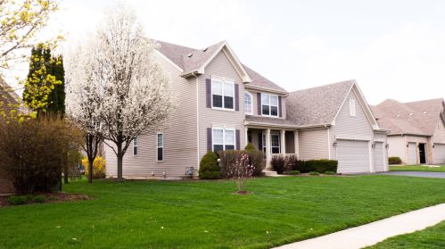 1756 Andover Ln, Bull Valley, IL 60014-2965