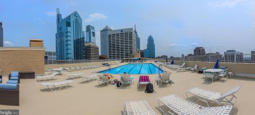 1919 Chestnut St, Philadelphia PA  19103-3401 exterior