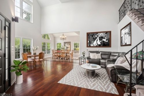 26 Linberger Dr, Bridgewater, NJ 08807-2382