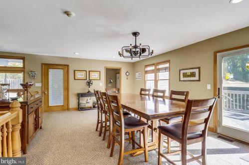 611 Bryants Nursery Rd, Silver Spring MD 20905-3839 exterior