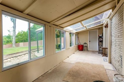5870 Feldwood Rd, Atlanta GA  30349-2869 exterior