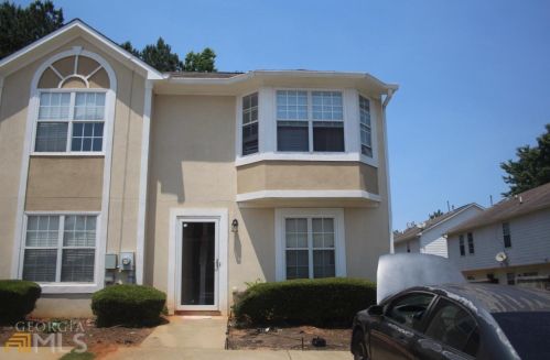 6086 Chupp Way Ln, Lithonia, GA 30038-2072