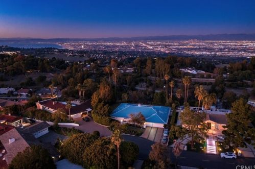 23 Coveview Dr, Palos Verdes Estates, CA 90275-5025