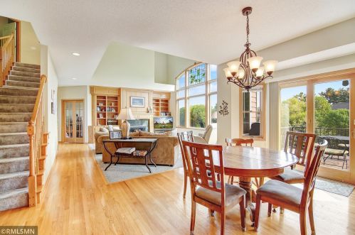 10098 Bridgewater Pkwy, Saint Paul MN  55129-8576 exterior