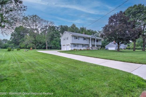 65 Old Mill Rd, Tinton Falls, NJ 07724-3204