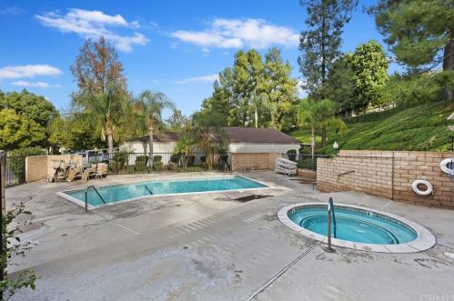 602 Via Zapata, Riverside CA  92507-6424 exterior