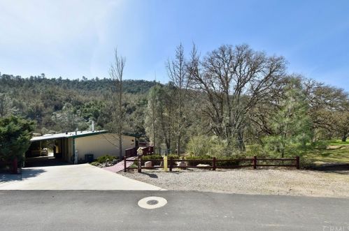 4653 Green Pine Ln, Lake Nacimiento, CA 93446-4100