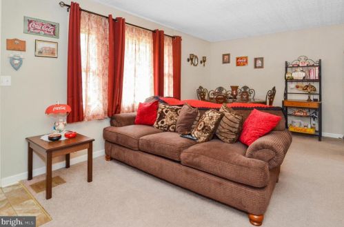 695 Plater St, Aberdeen MD  21001-3047 exterior