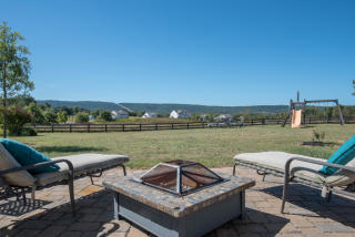 38814 Dutchmans Knoll Dr, Lovettsville, VA 20180-2784