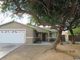 1093 Pine Ct, Brawley, CA 92227-3475