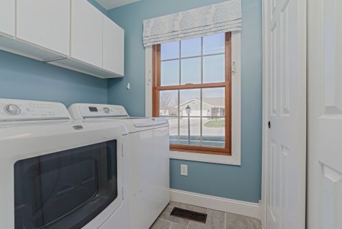 1400 Lariat Dr, Swygert IL  61764-9583 exterior