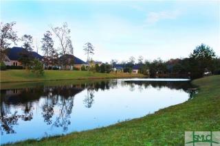 12 Bluegrass Ln, Savannah, GA 31405-8137