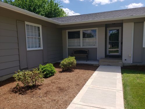 57 Clearmont Dr, Elk Grove Vlg, IL 60007-3917