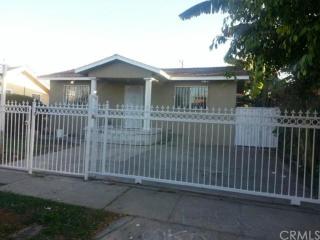 200 89 St, Los Angeles CA  90003-3705 exterior