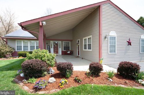64 Arbor Meadow Dr, Erial, NJ 08081-1754