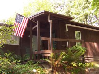 20338 Bond Rd, Breidablick, WA 98370