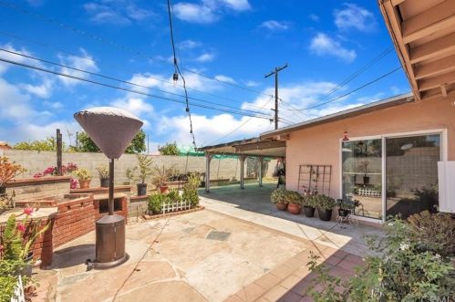 930 Fairview St, Anaheim CA  92801-3414 exterior