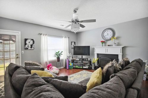 1600 Village Place Cir, Conyers GA  30012-7108 exterior