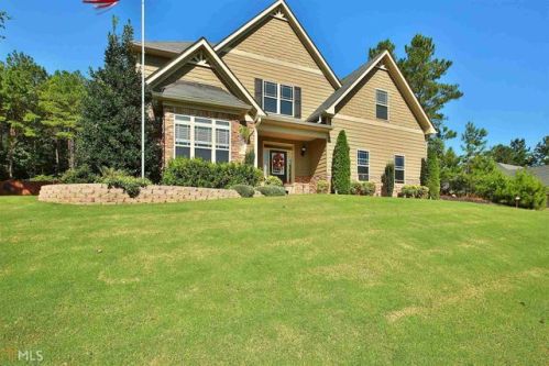 162 Blossom Ln, Newnan, GA 30263-4655