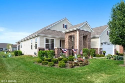 3832 Chesapeake Ln, Naperville, IL 60564-2008
