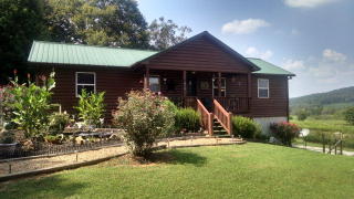 404 Mackie Rd, Ravenscroft, TN 38583-5791
