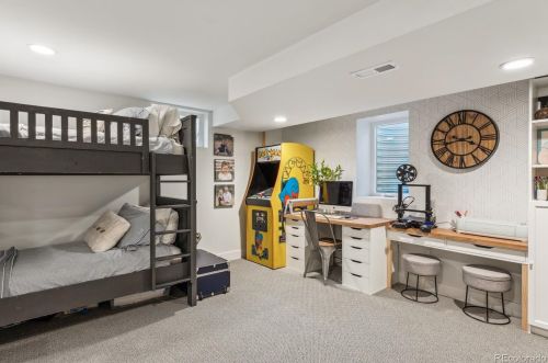 5665 Galena St, Englewood CO  80111-3721 exterior