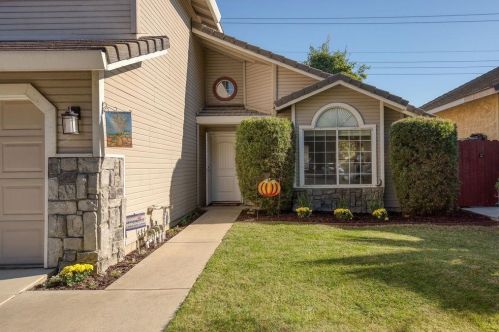 600 Codington Way, Modesto, CA 95357-1584