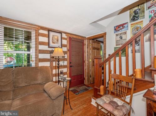 6204 Mountaindale Rd, Graceham, MD 21788-2713