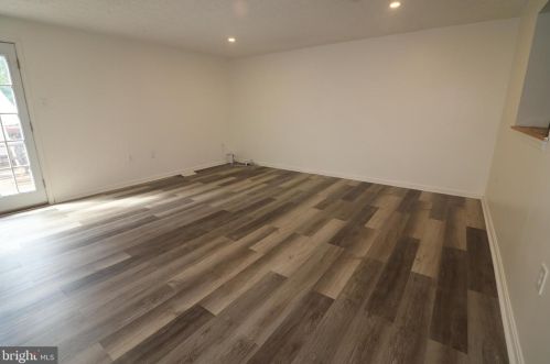 7260 Procopio Cir, Columbia MD  21046-1646 exterior