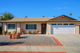 1352 Jefferson Ave, Escondido, CA 92027-1924