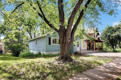 153 Bates Ave, Saint Paul MN  55106-6330 exterior
