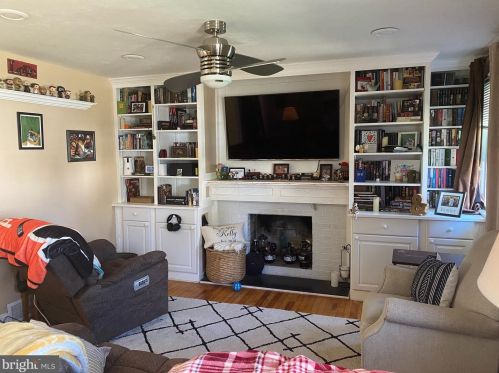 517 Sutherland Rd, Trenton, NJ 08618-2103