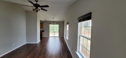 211 Cottonwood Creek Cir, Holly Springs, GA 30114-9005
