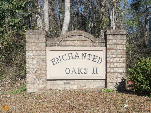 103 Willow Crk, Bonaire, GA 31005-4710