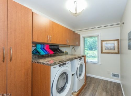 15 Ripplewood Dr, Dover NJ  07869-3818 exterior