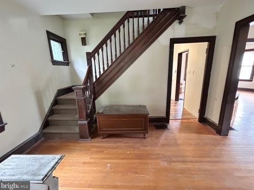 208 Boulevard St, Florence, NJ 08518-1208