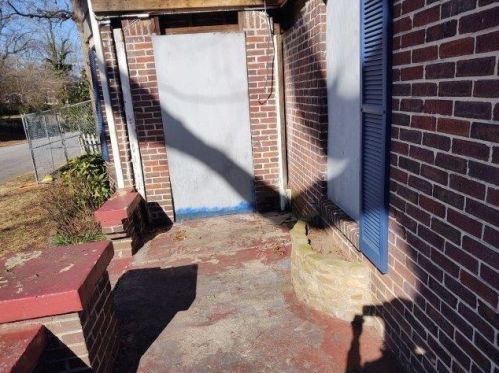 1369 Bryan Ave, Atlanta GA  30344-2608 exterior