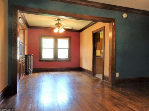 271 Clarence St, Saint Paul MN  55106-6514 exterior