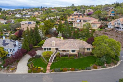 3369 Beatty Dr, Folsom, CA 95762-7002