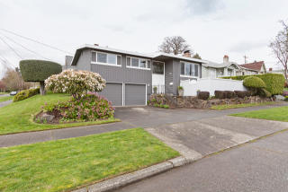 2904 Hill St, Seattle, WA 98144-4876