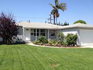 8325 Belford Ave, Los Angeles CA  90045-4311 exterior