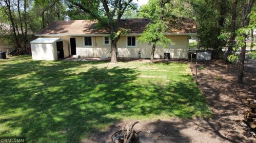 11316 Heights Dr, Minneapolis MN  55433-3528 exterior