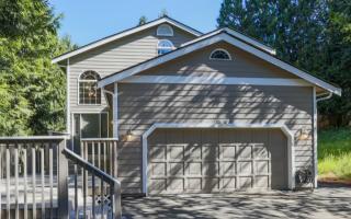 20604 2nd St, Redmond, WA 98074-6956